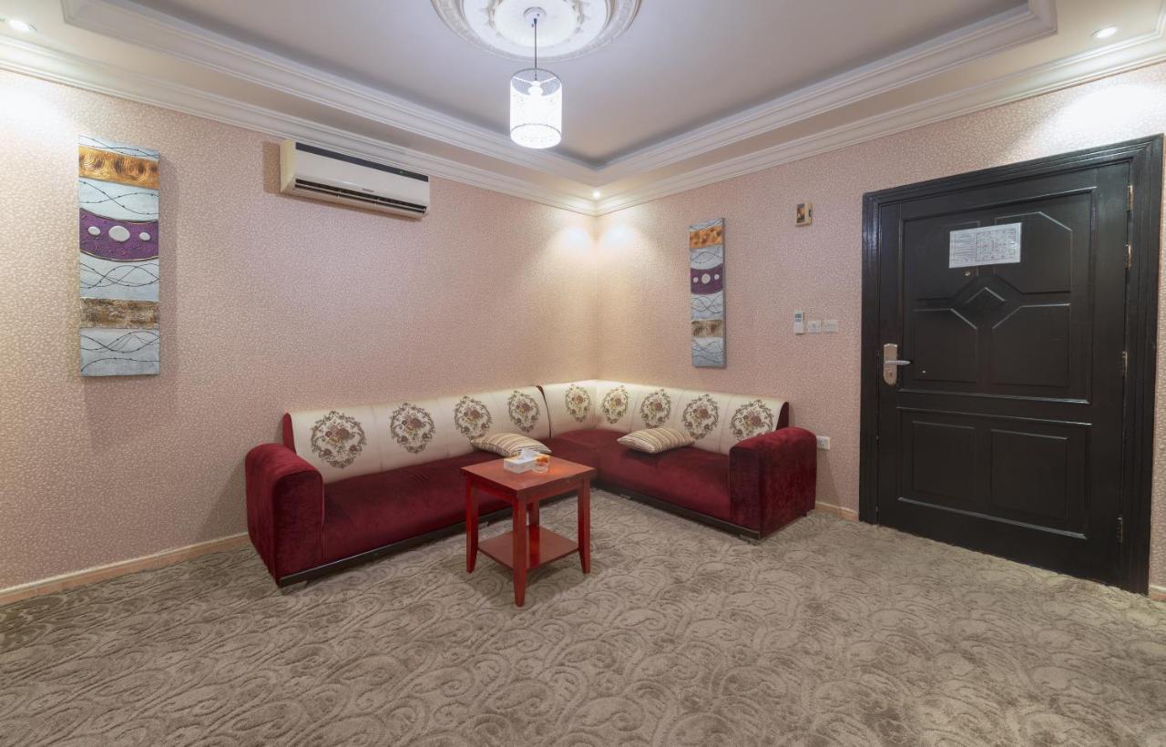 Praha Hotel Jeddah Exterior photo