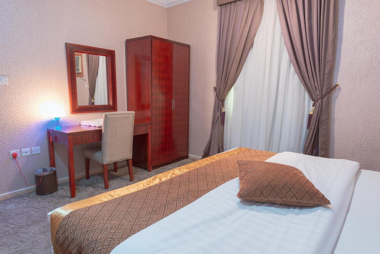 Praha Hotel Jeddah Exterior photo