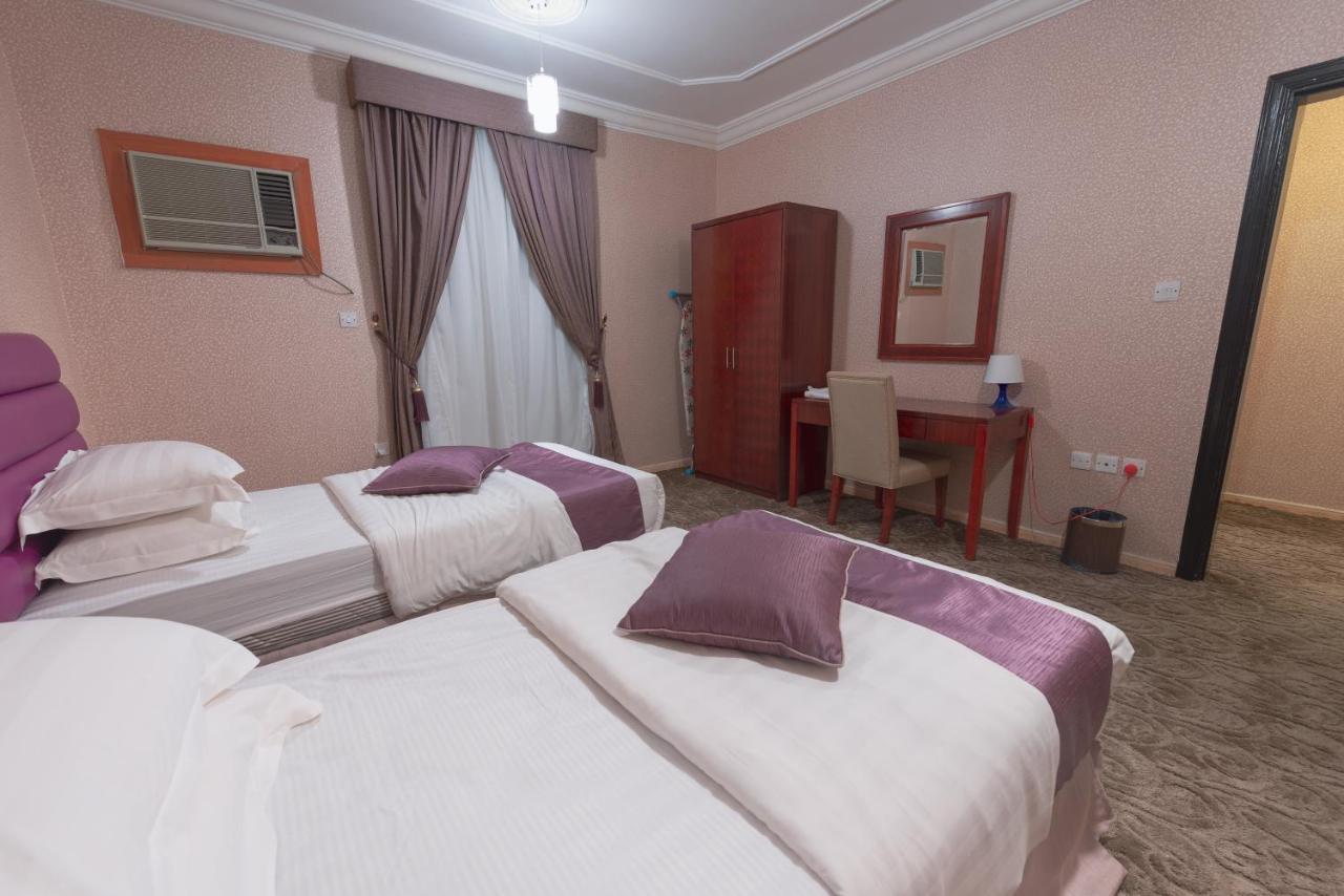 Praha Hotel Jeddah Exterior photo