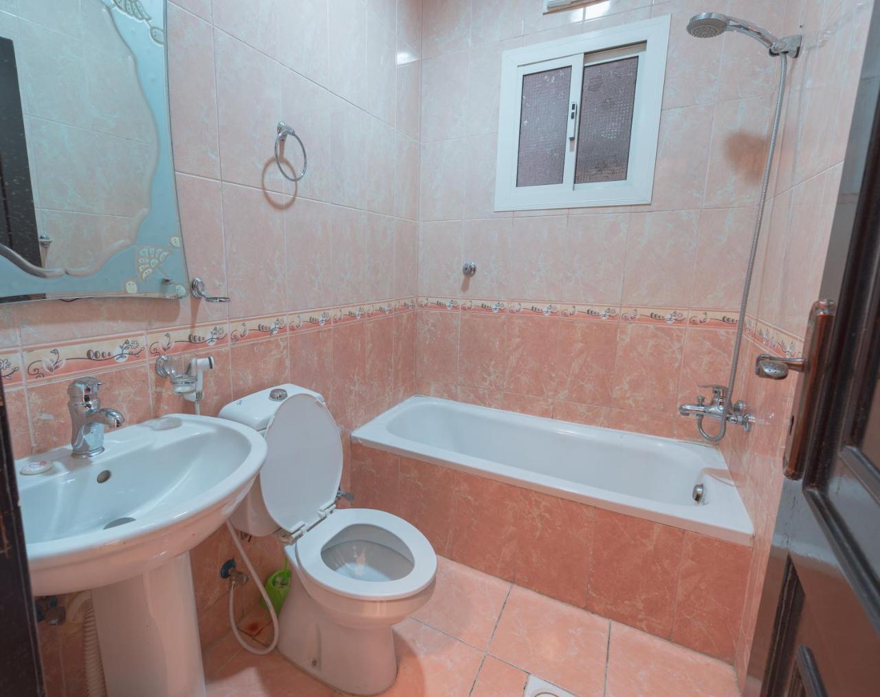 Praha Hotel Jeddah Exterior photo