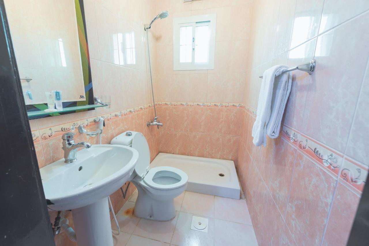 Praha Hotel Jeddah Exterior photo